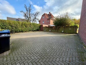 Property grounds - sleepWELL-Nordhorn - Large & modern central location (Nordhorn)