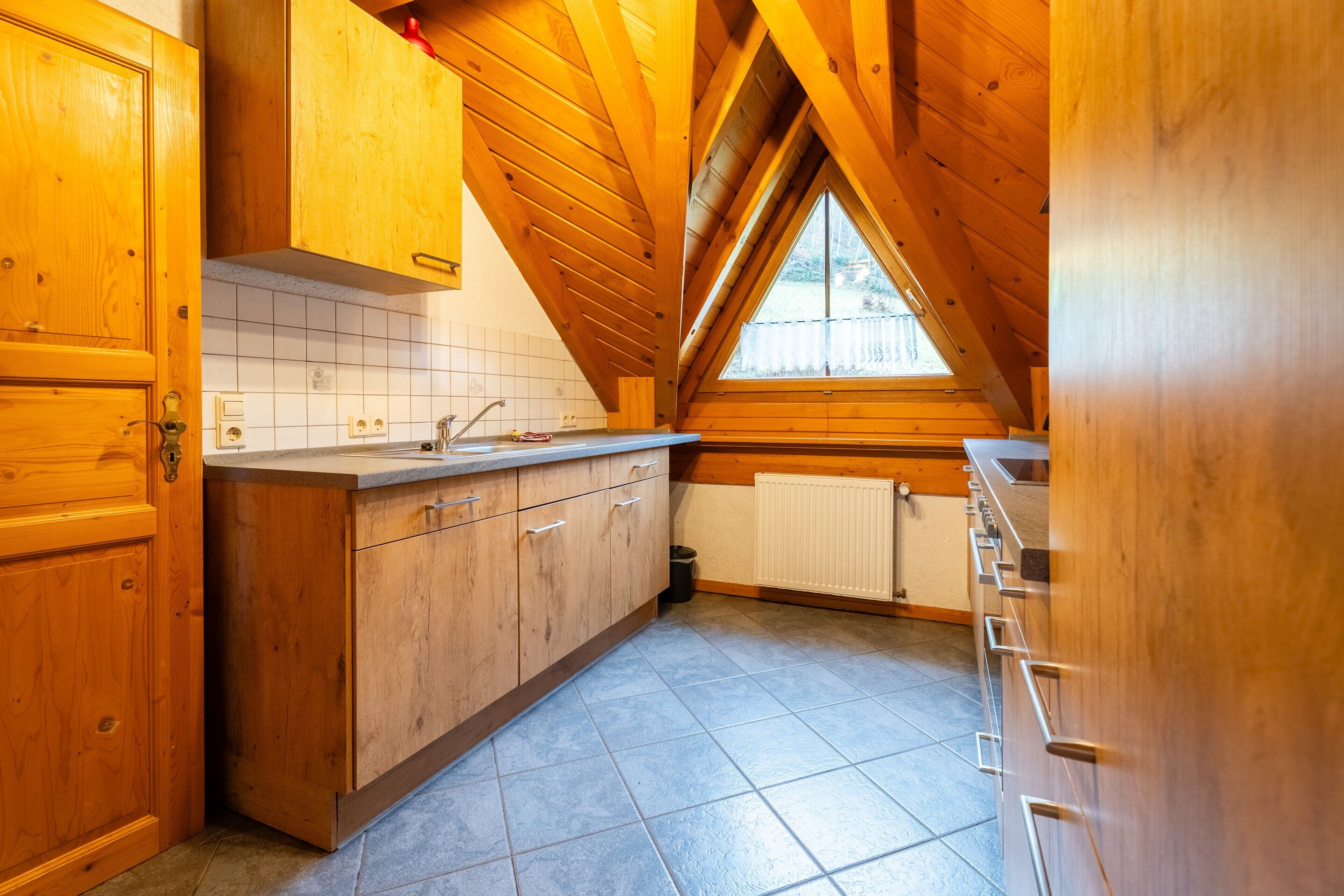 Kühlschrank, Ofen, Herdplatte, Geschirrspüler