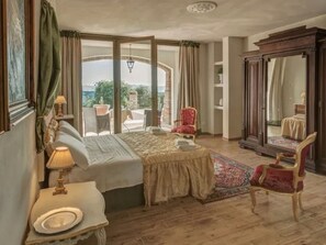 6 camere, Wi-Fi, lenzuola