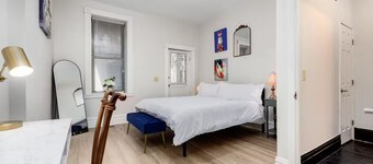 King Bed/Cherokee St Art District/Fast WiFi + W/D