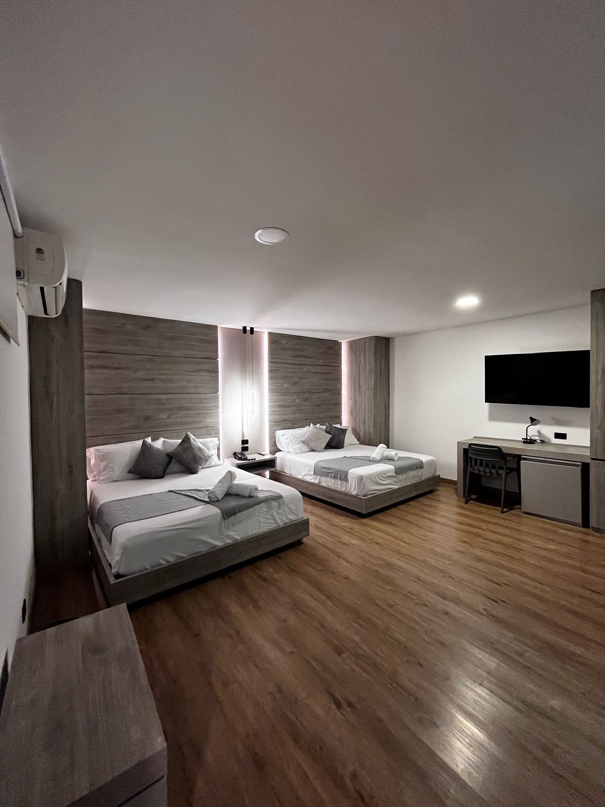 Két bảo mật tại phòng, bàn, khu vực làm việc phù hợp cho laptop 