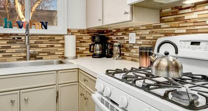 3 bed 2 bath Home, Neighbors to Prov & ANMC. Great private separate spaces.