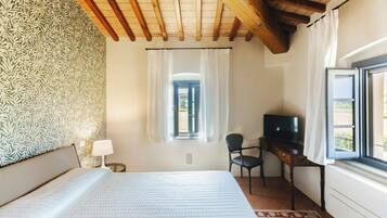 Habitación Deluxe doble, vistas a la colina | Wifi gratis