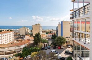 Exterior - Apartment 'Sea View' with Ocean Views, Wi-Fi, and Air Conditioning (Torremolinos)