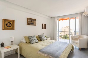 2 dormitorios, tabla de planchar con plancha, wifi y ropa de cama