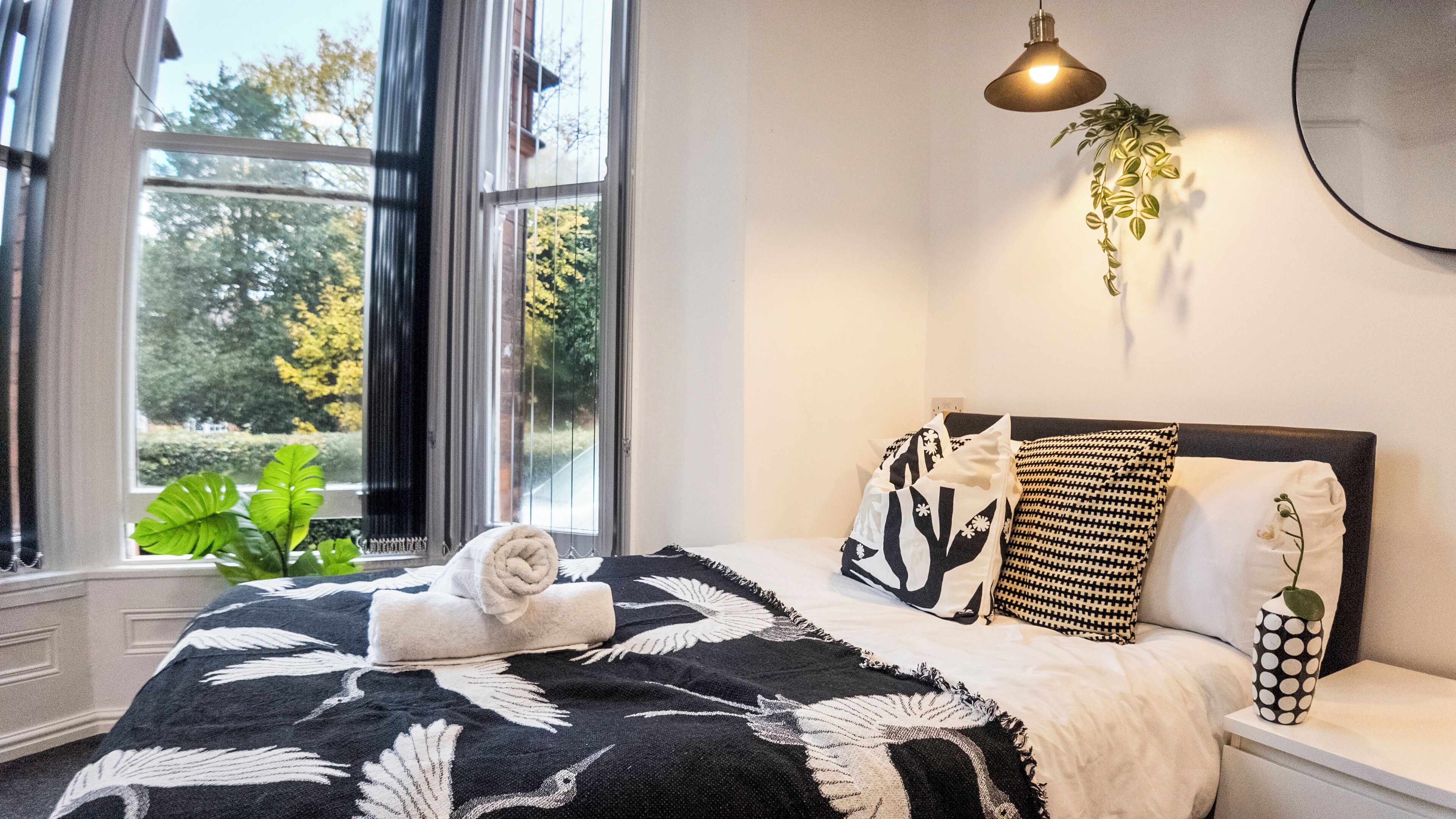 1 多间卧室、办公桌、熨斗/熨衣板、免费 WiFi