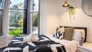 1 bedroom, desk, iron/ironing board, free WiFi