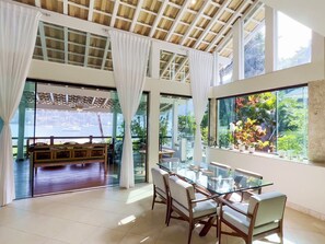 تناول الطعام