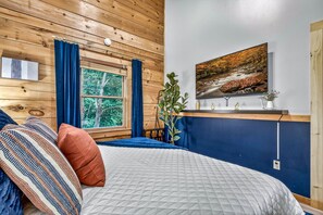 2 chambres, fer et planche à repasser, lit parapluie, Wi-Fi gratuit
