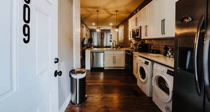 Soulard Cabin • Queen Bed • WiFi • Laundry • Patio