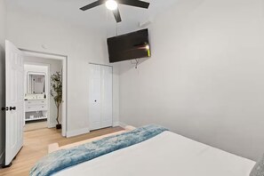 1 Schlafzimmer, Bügeleisen/Bügelbrett, WLAN, Bettwäsche