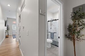 Hair dryer, soap - Walkable Soulard • Fast WiFi • Fire Pit • Parking (St. Louis)