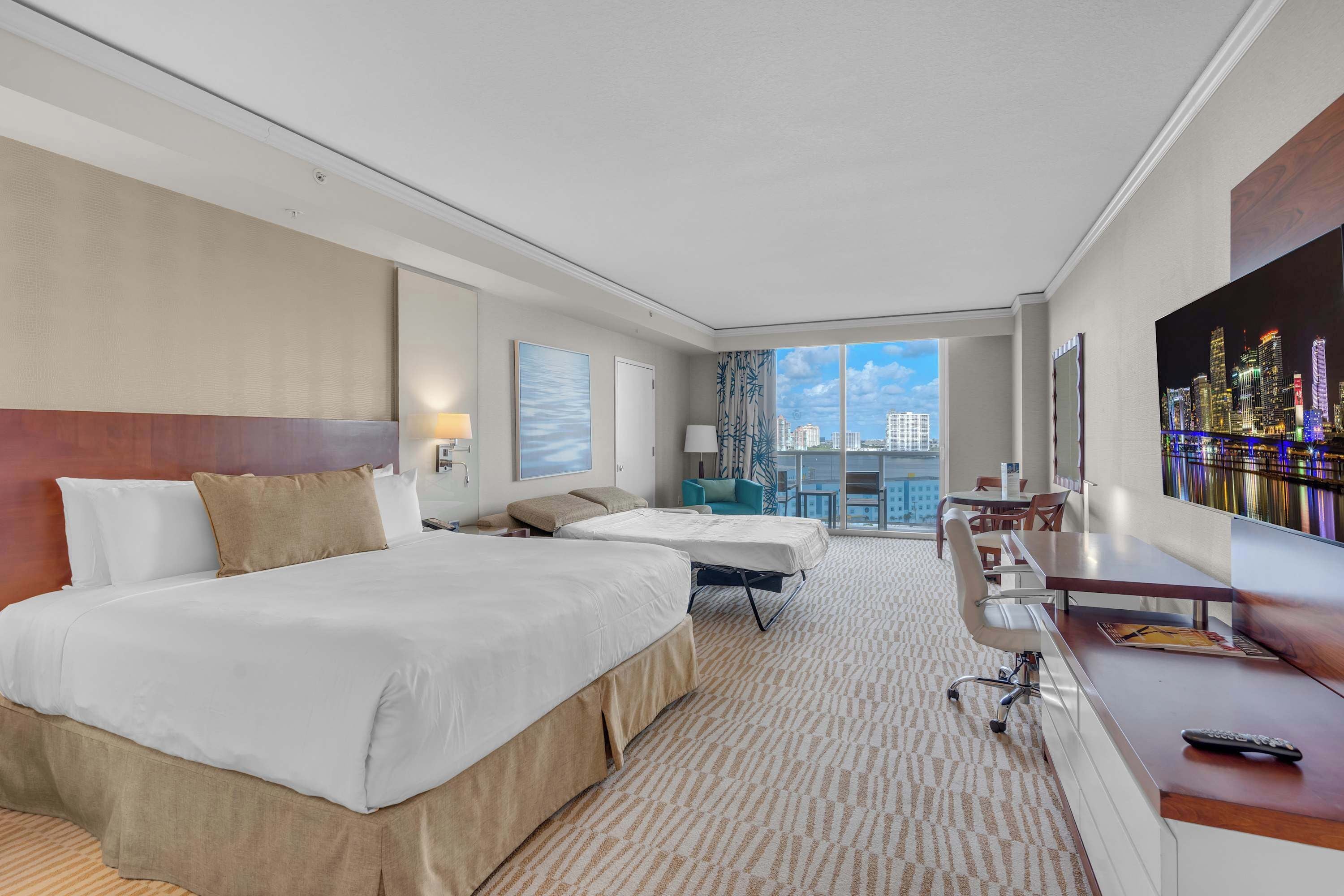 开间, 1 张大床和 1 张沙发床, 阳台 (Authentic Luxury) | 1 多间卧室、特色装修、特色家居、办公桌