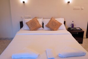 Phòng đôi Deluxe, quang cảnh đồi núi | Truy cập Internet không dây miễn phí 