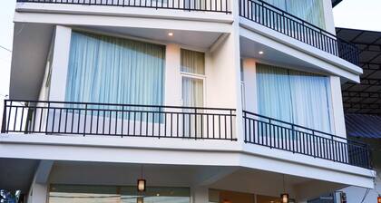 The Thekkady Haritham Residency