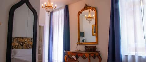 In-room safe, desk, blackout curtains, free WiFi