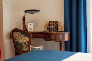 In-room safe, desk, blackout drapes, free WiFi