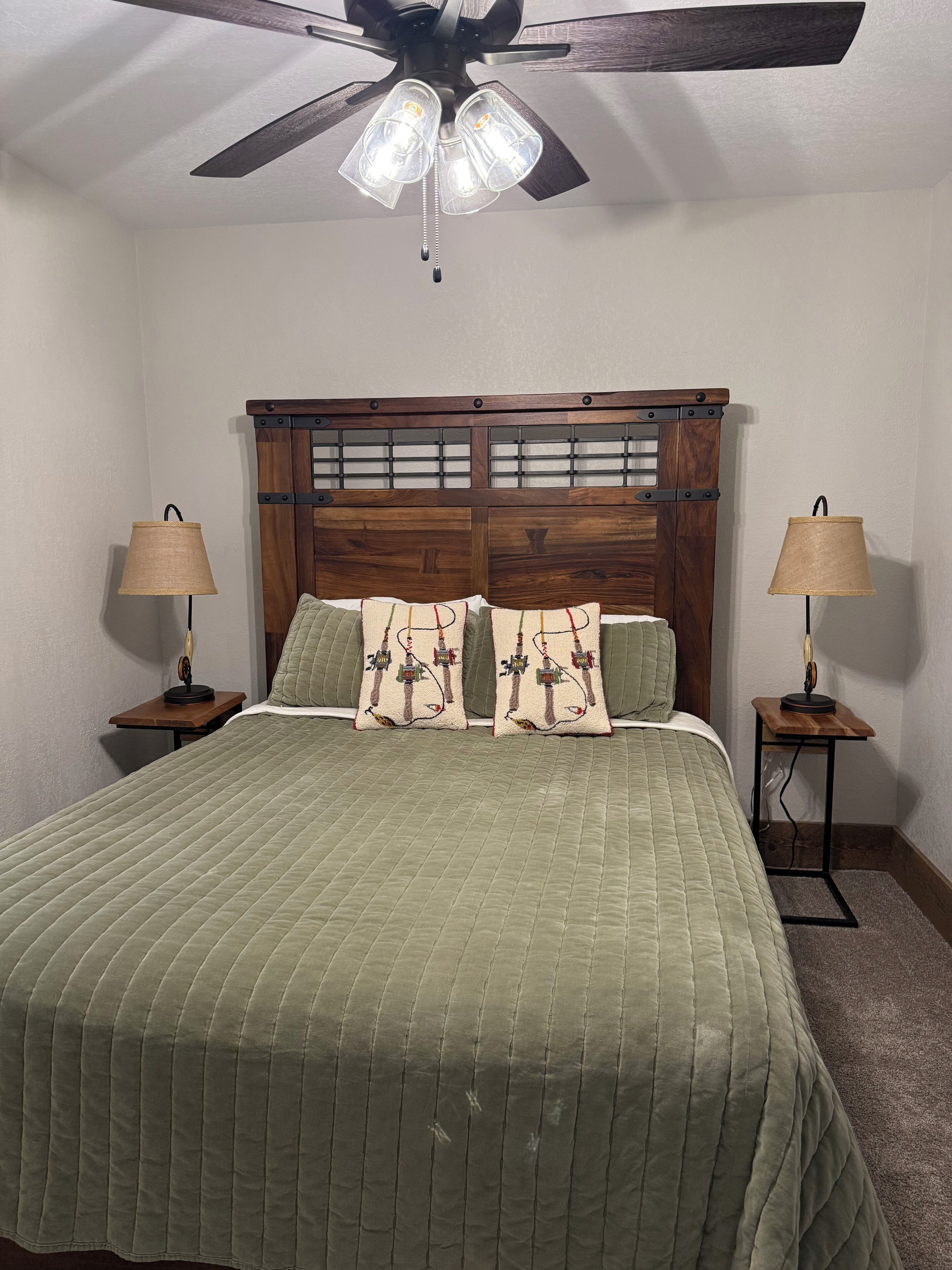 3 chambres, fer et planche à repasser, lit parapluie, Wi-Fi gratuit