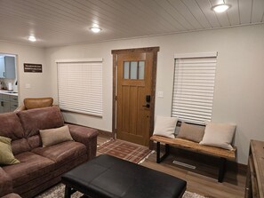 TV, fireplace - NEW! The Anglers Nook, The Fish House (Thermopolis)