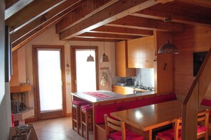 تناول الطعام