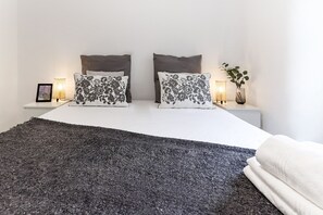 Laptop workspace, free WiFi - Nine Horizons Belém (Lisbon)