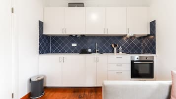 Laptop workspace, free WiFi