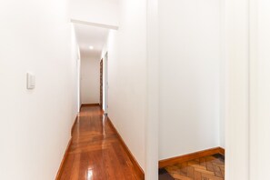 Apartment | Laptopgeeigneter Arbeitsplatz, kostenloses WLAN