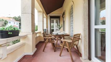 Apartment | Laptopgeeigneter Arbeitsplatz, kostenloses WLAN