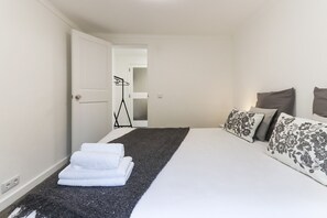 Deluxe Apartment | Laptop workspace, free WiFi - Nine Horizons Belém (Lisbon)