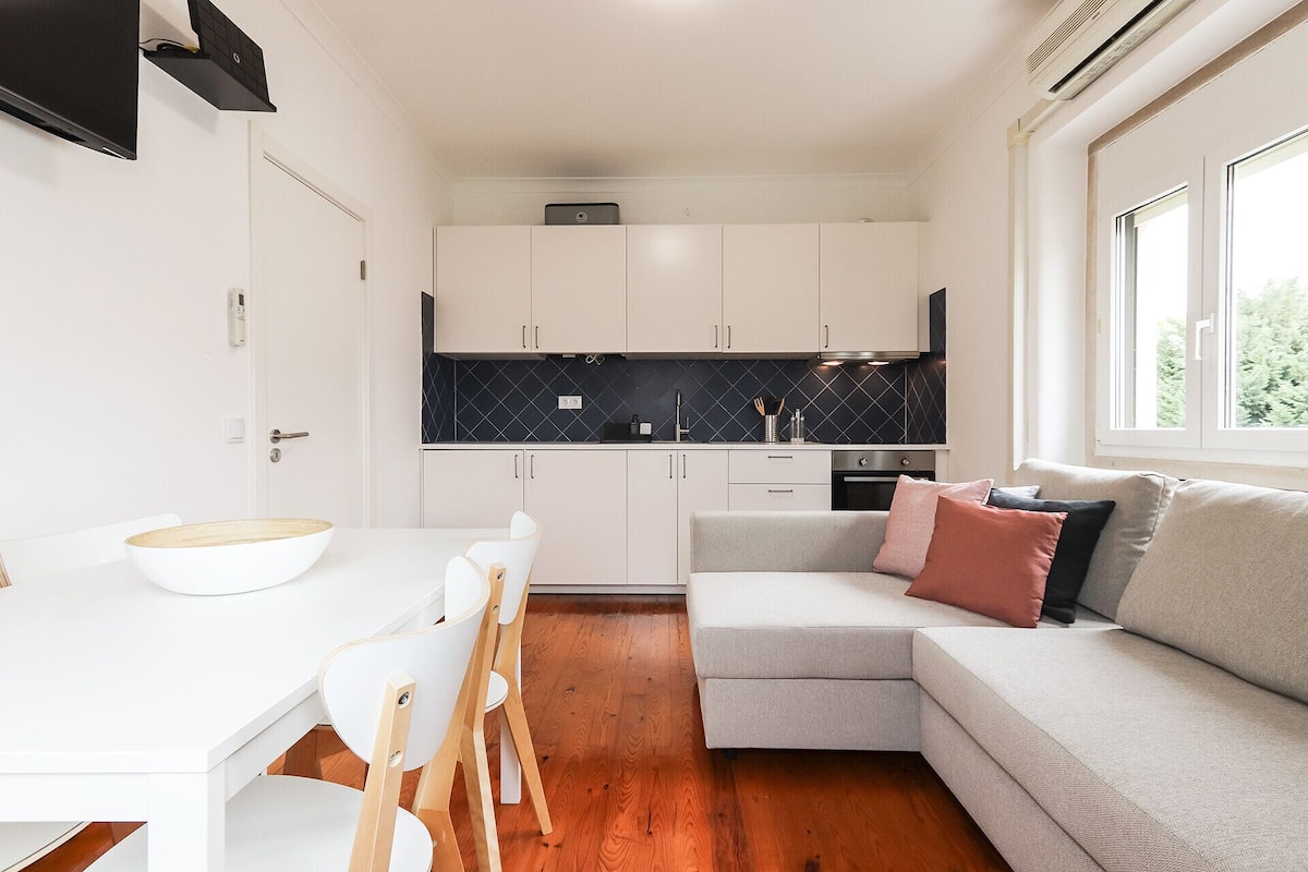 Apartamento | Espaço de trabalho para notebook, Wi-Fi de cortesia