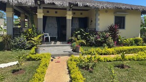 Exterior - CHARMING VILLA WITH GARDEN AND HOUSE STAFF IN NOSY BÉ, CLOSE TO THE BEACHES (nosy be)