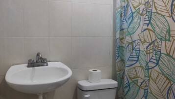 Double Room | Bathroom