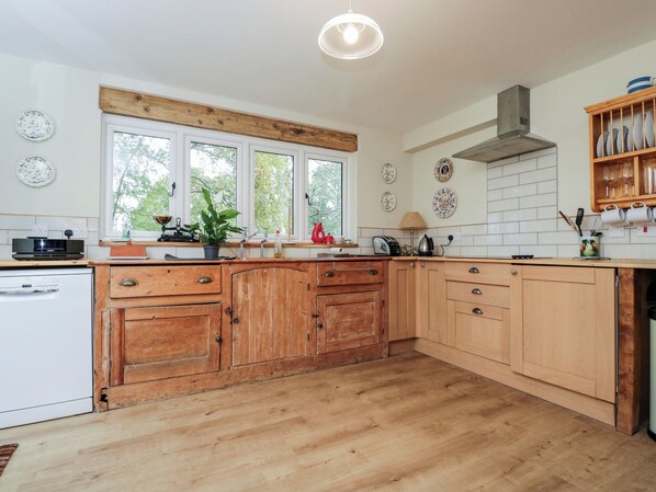 Máy rửa bát, dụng cụ nấu nướng/bát dĩa/dao nĩa 