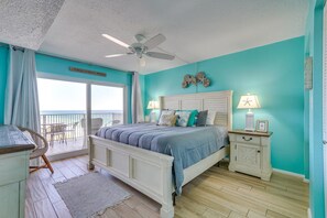 3 bedrooms, iron/ironing board, WiFi, bed sheets - PCB Corner Condo with Endless Views. Book today! (Panama City Beach)