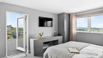 8 Schlafzimmer, kostenloses WLAN, individuell dekoriert