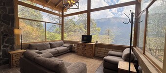 Bosques de Monterreal cabin, close to the golf course