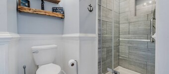 Turtle Cove | Central MHC· Deck· Pet Friendly· 3BR
