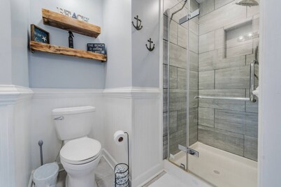 Turtle Cove | Central MHC· Deck· Pet Friendly· 3BR