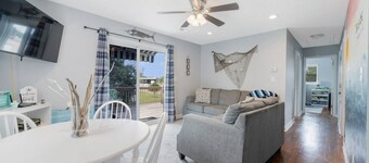 Turtle Cove | Central MHC· Deck· Pet Friendly· 3BR