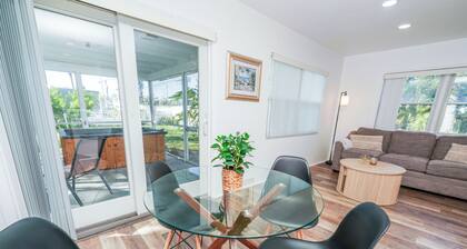 Modern 3BR Beach House in St. Pete • Walk to Sand + Fenced Yard