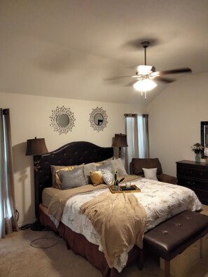 Bügeleisen/Bügelbrett, WLAN, Bettwäsche