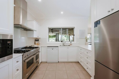 Tilia Estate Wine Country Haven with Games Room