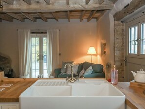 Interior - The Cow Shed (Ross-on-Wye)