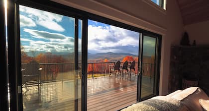 Mountain Escape - Views • Firepit • Near Sugarloaf