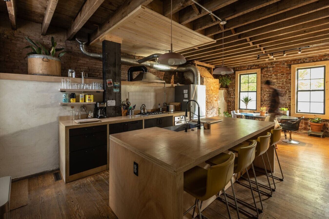 冰箱、微波炉、烤箱、炉灶