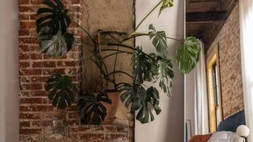 3 多间卧室、办公桌、熨斗/熨衣板、旅行婴儿床