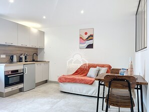 Interior - THE LAVENDER NEST II For 3 By Sunset (Valbonne)