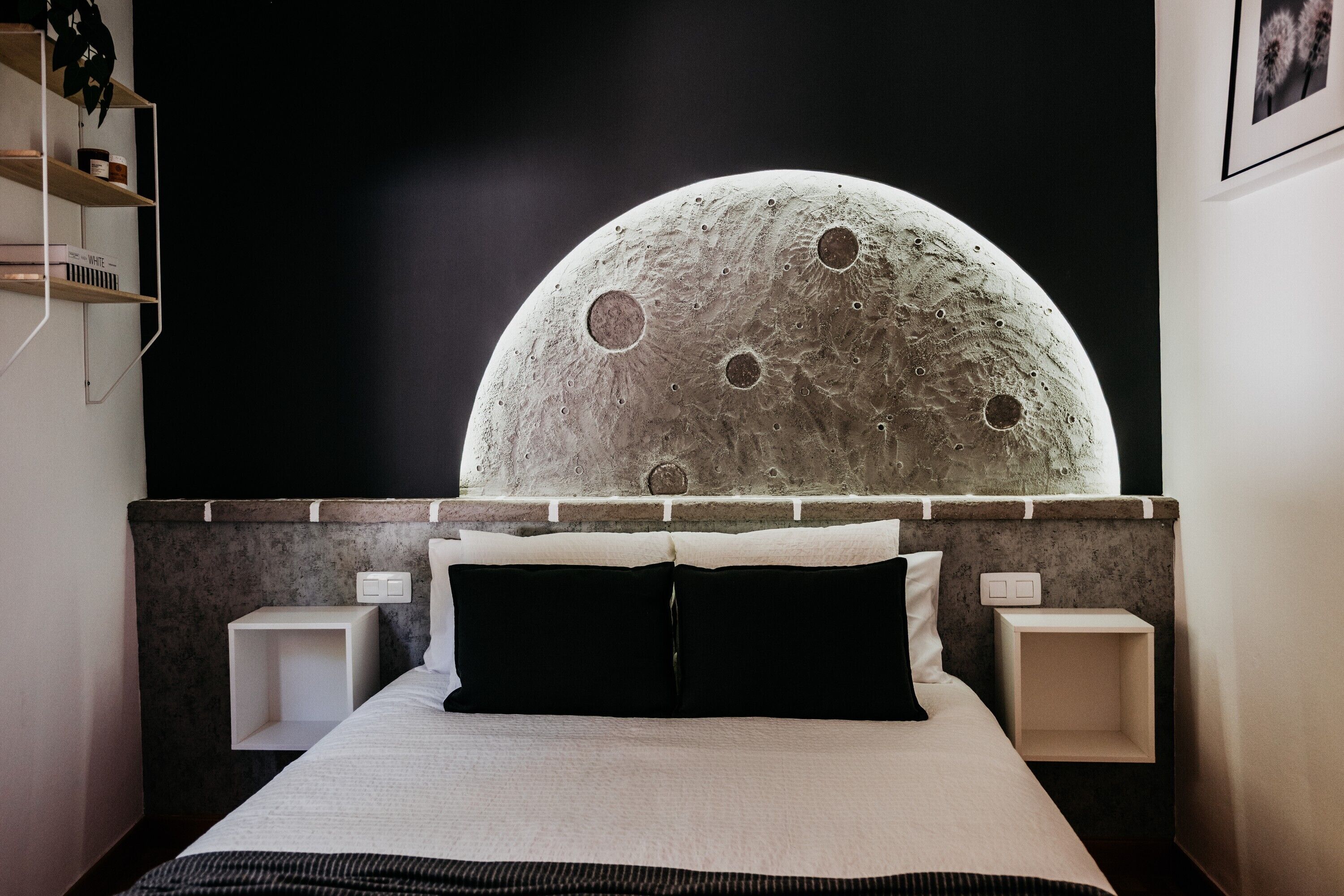 2 slaapkamers, een strijkplank/strijkijzer, wifi, beddengoed