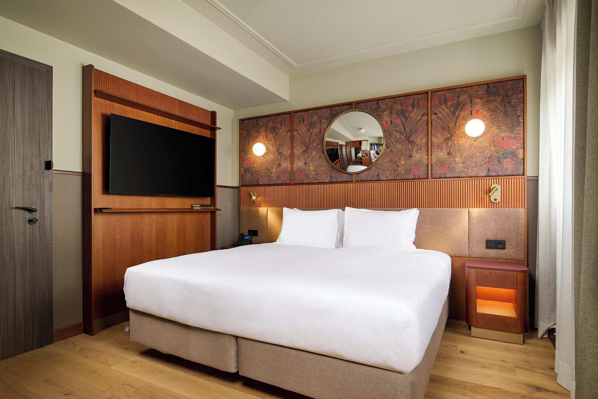 Room, 1 King Bed, Accessible | In-room safe, iron/ironing board, free WiFi
