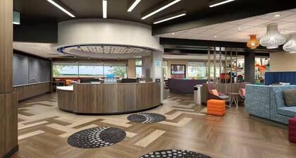 Tru By Hilton Hazleton